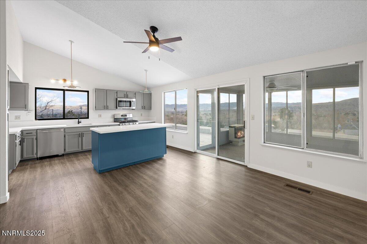 3848 Bexley Square Reno, NV 89503 - Photo 12 of 41 12-DSC_2855