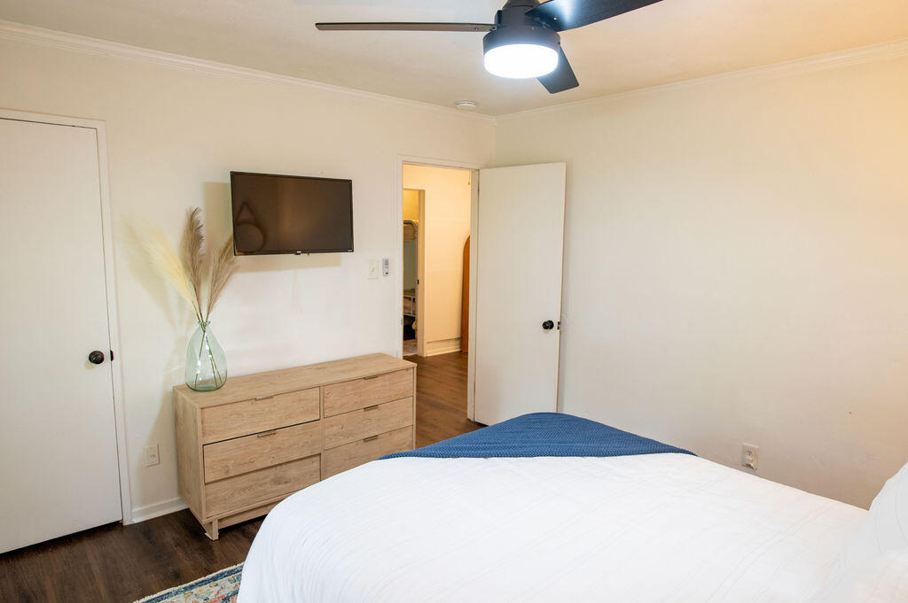 1137 Dickson Avenue Hanahan, SC 29410 - Photo 21 of 24 Bedroom 3