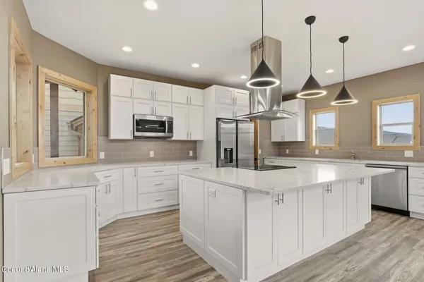 $749,000 | 10 Bellflower Court, Blanchard, ID 83804