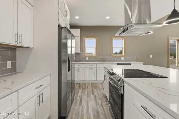 $749,000 | 10 Bellflower Court, Blanchard, ID 83804