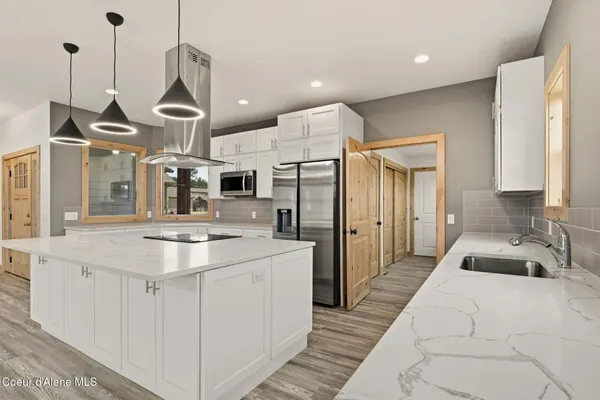 $749,000 | 10 Bellflower Court, Blanchard, ID 83804