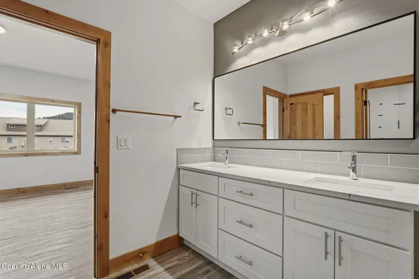 $749,000 | 10 Bellflower Court, Blanchard, ID 83804