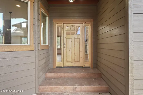 $749,000 | 10 Bellflower Court, Blanchard, ID 83804