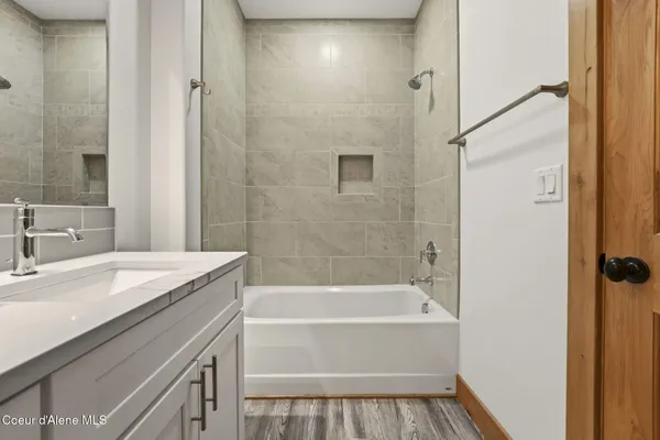 $749,000 | 10 Bellflower Court, Blanchard, ID 83804