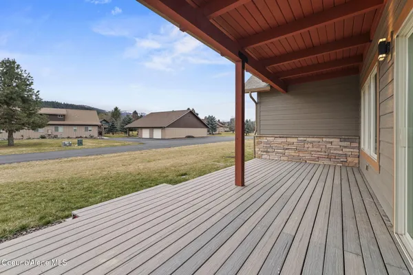 $749,000 | 10 Bellflower Court, Blanchard, ID 83804