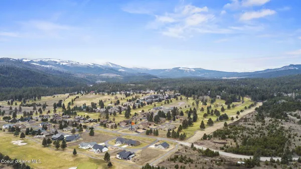$749,000 | 10 Bellflower Court, Blanchard, ID 83804