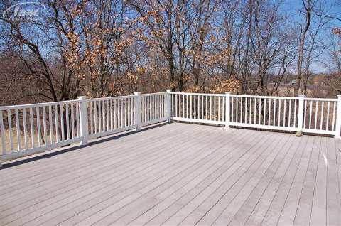 14430 Eddy Lake Road Fenton, MI 48430 - Photo 3 of 20 20351292-2.JPG