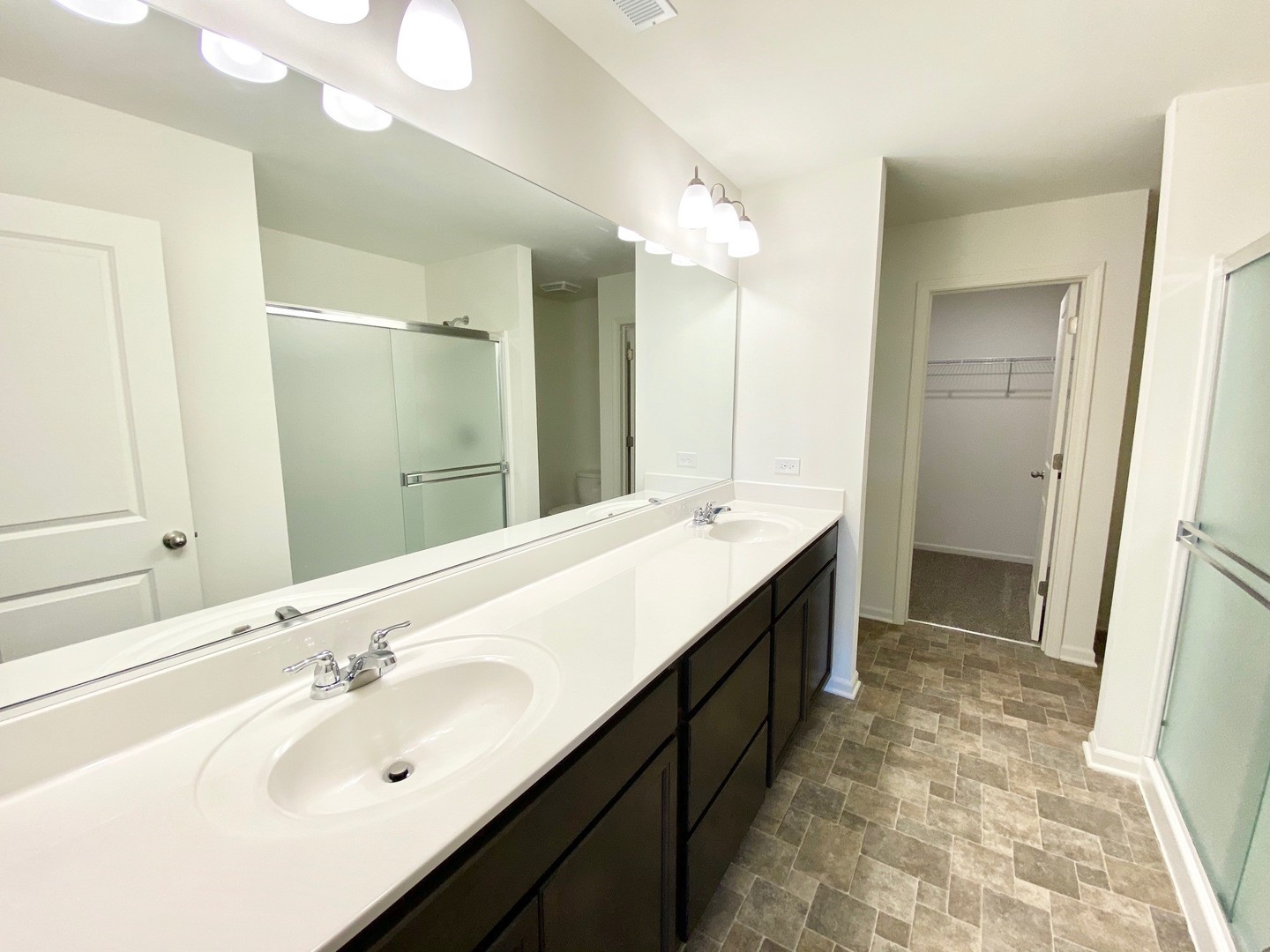 422 Dollinger Drive Romeoville, IL 60446 - Photo 28 of 36