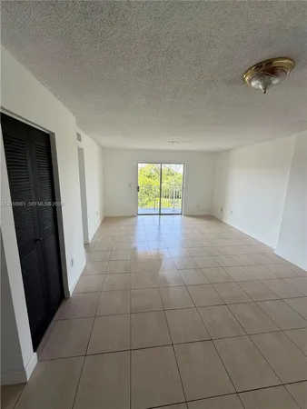 $1,800 | 8200 Southwest 210th Street, Unit 303, Cutler Bay, FL 33189