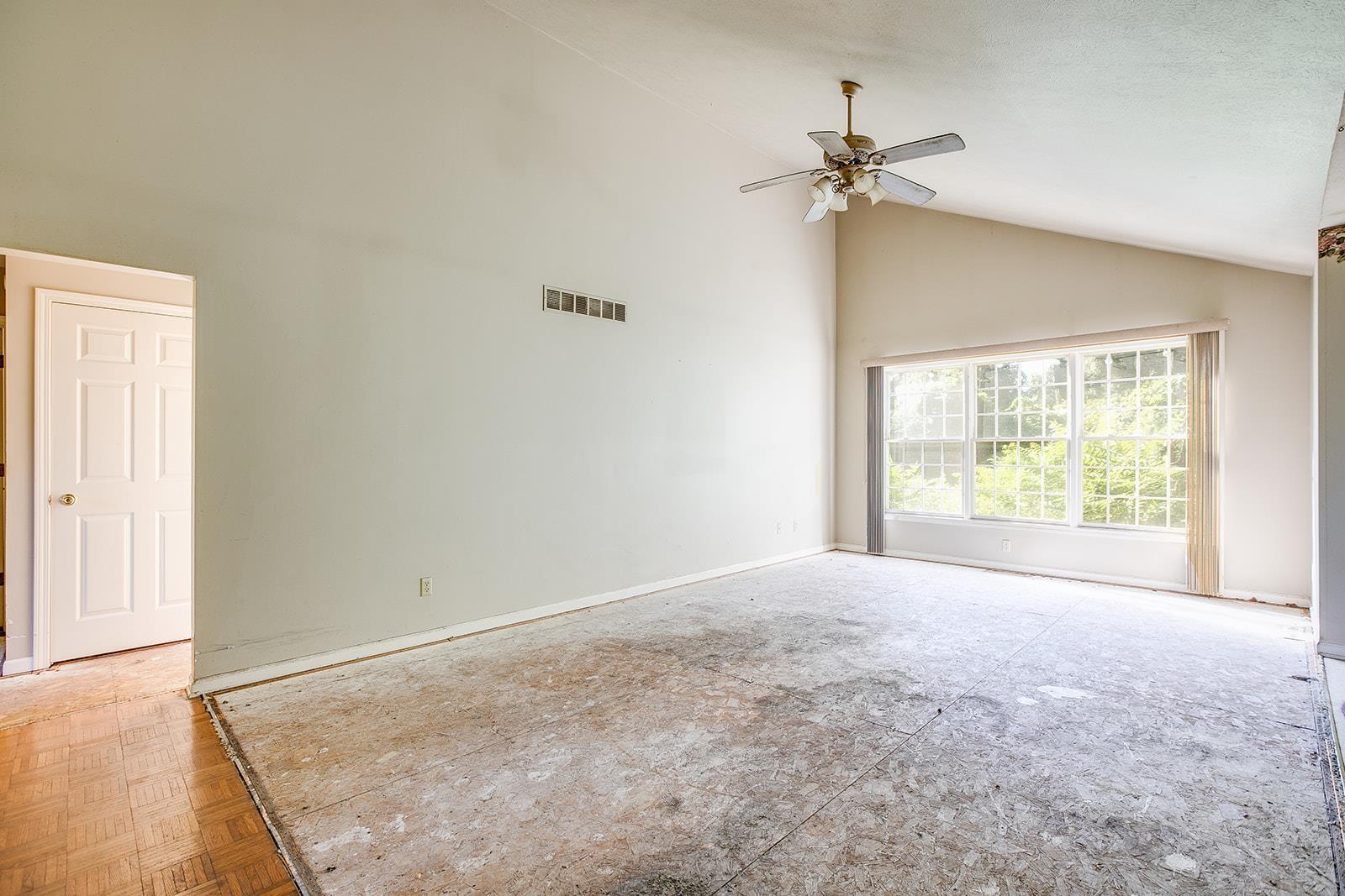23186 Edison Road South Bend, IN 46628 - Photo 9 of 21 Gallery Image 9