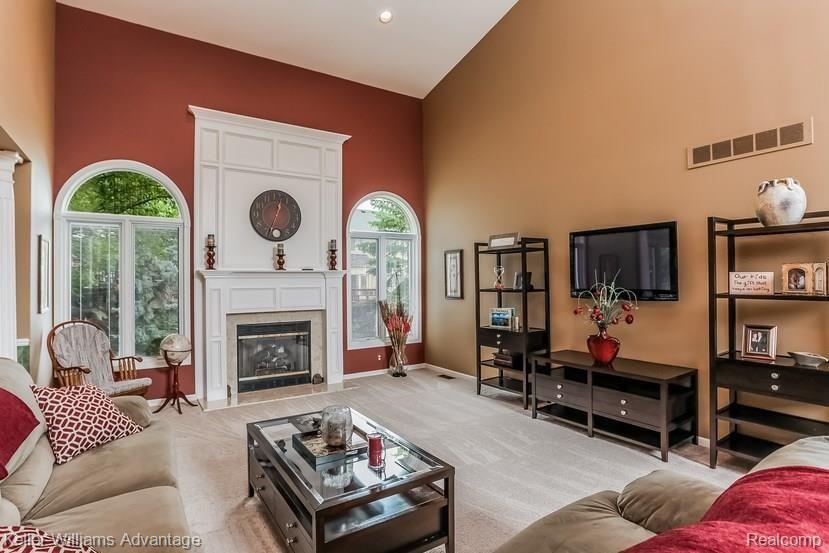 3378 Sawgrass Court Rochester Hills, MI 48309 - Photo 12 of 52