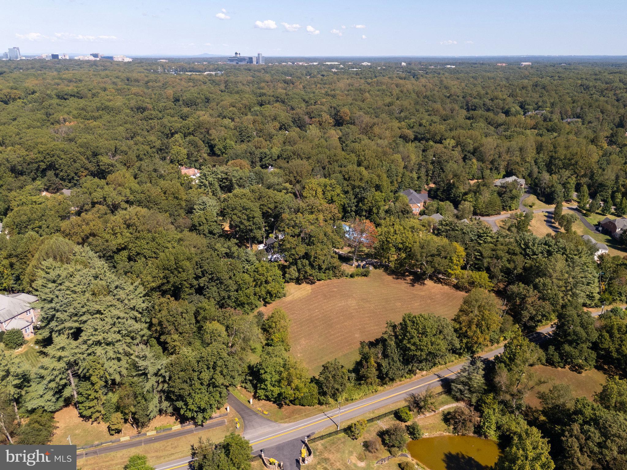 11214 C Stuart Mill Road Oakton, VA 22124 - Photo 2 of 5