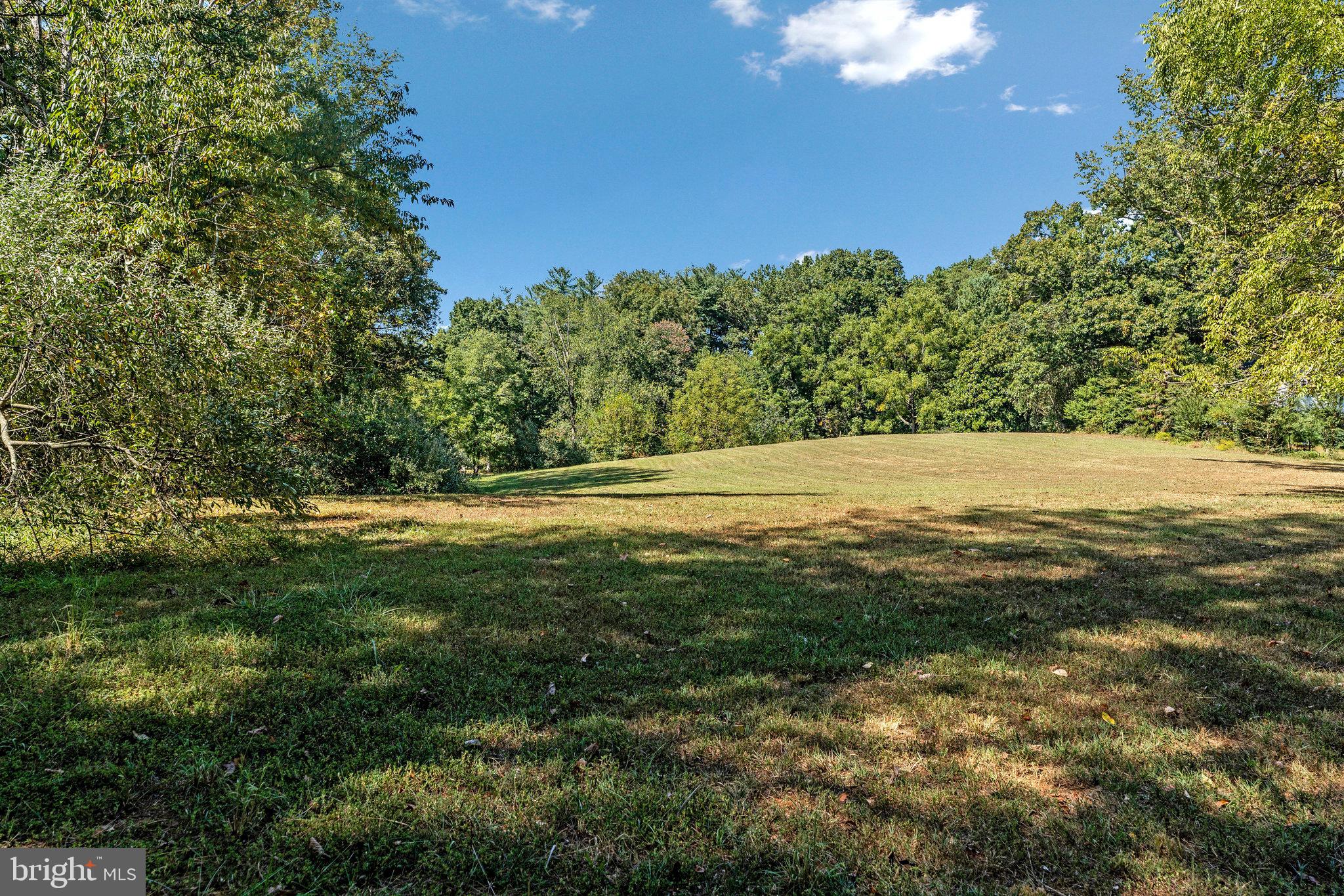 11214 C Stuart Mill Road Oakton, VA 22124 - Photo 3 of 5