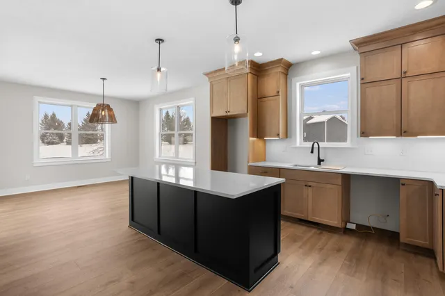 $650,000 | 5453 Turkey Run Drive, Kalamazoo, MI 49004