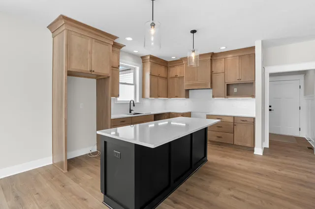 $650,000 | 5453 Turkey Run Drive, Kalamazoo, MI 49004