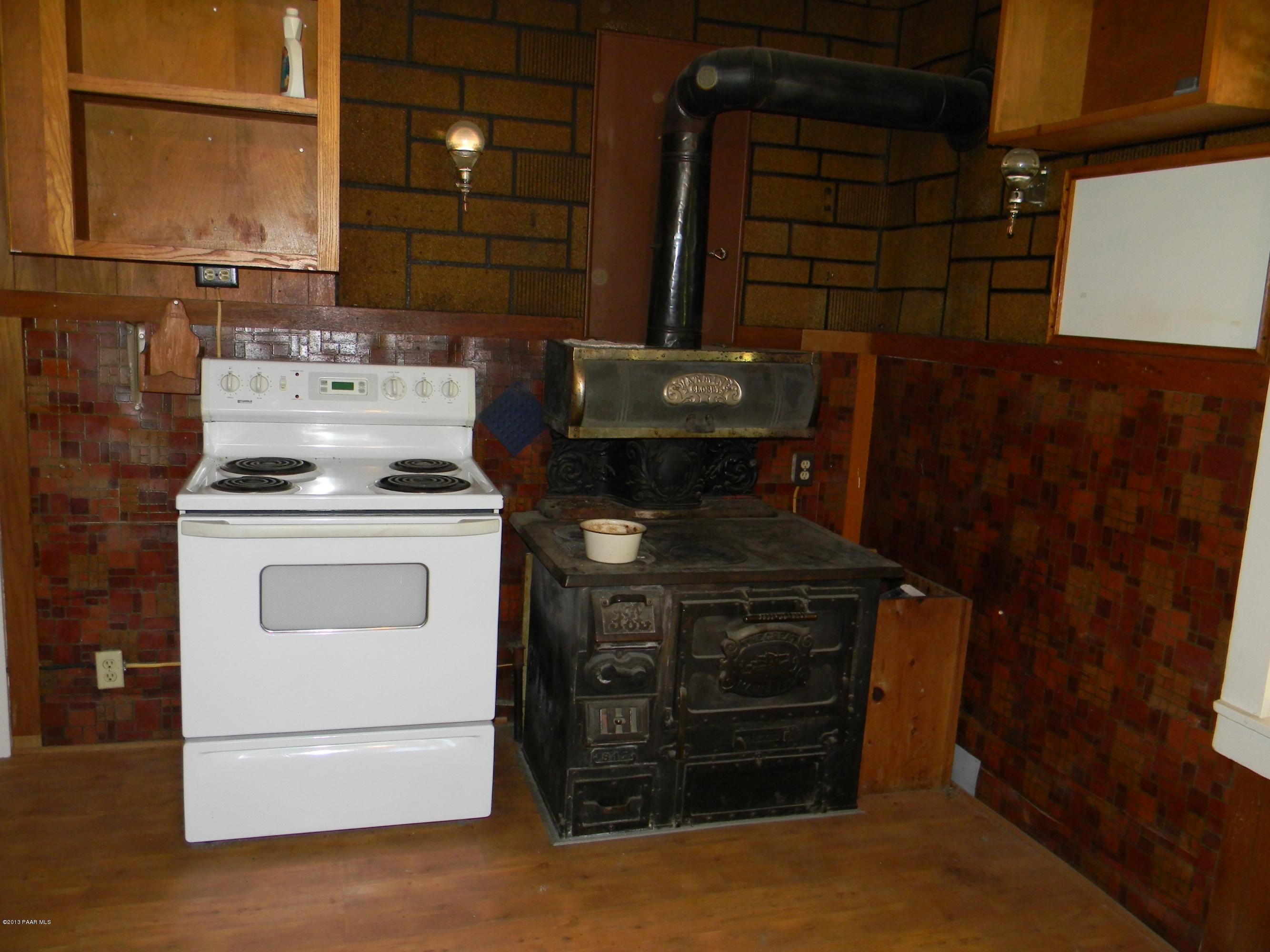 10050 Poland Road Mayer, AZ 86333 - Photo 14 of 21 DSCN0567