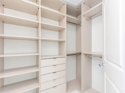 $1,800 | 2420 Diana Drive, Unit 207, Hallandale Beach, FL 33009