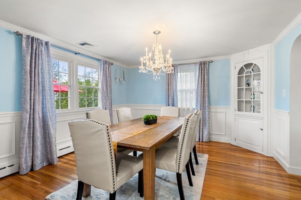 4 Main Street Winchester, MA 01890 - Photo 13 of 36 Gallery Image 13