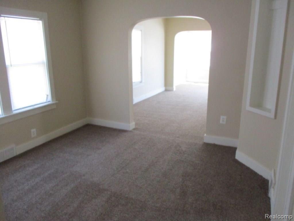 16213 East 10 Mile Road Eastpointe, MI 48021 - Photo 3 of 17 IMG_5330.JPG