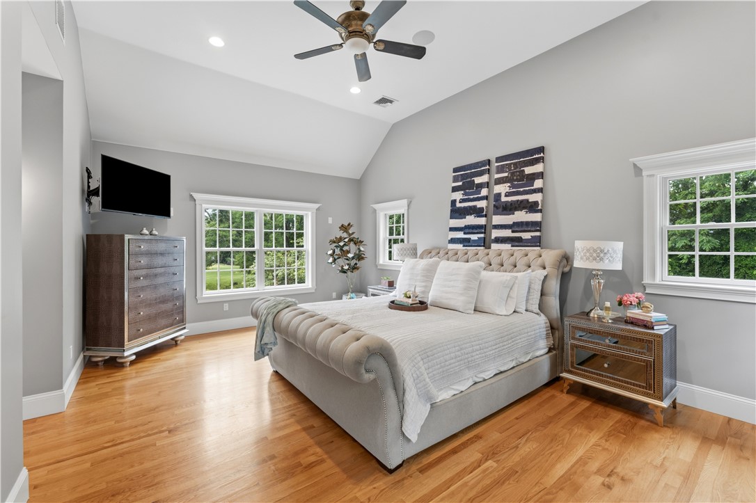 198 Poppasquash Road Bristol, RI 02809 - Photo 36 of 48