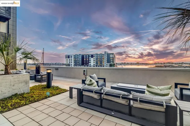$799,000 | 260 Brooklyn Basin Way, Unit 417, Oakland, CA 94606