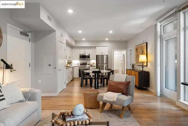 $799,000 | 260 Brooklyn Basin Way, Unit 417, Oakland, CA 94606