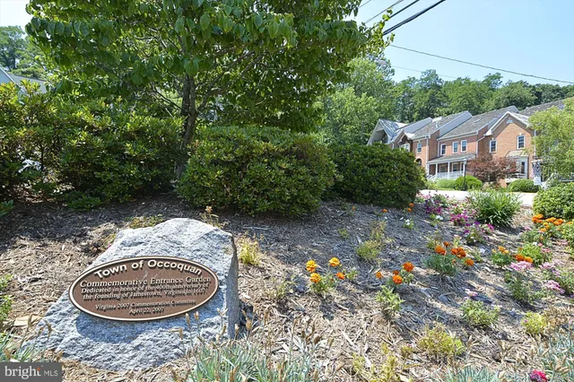 $2,700 | 2912 Cambridge Drive, Woodbridge, VA 22192