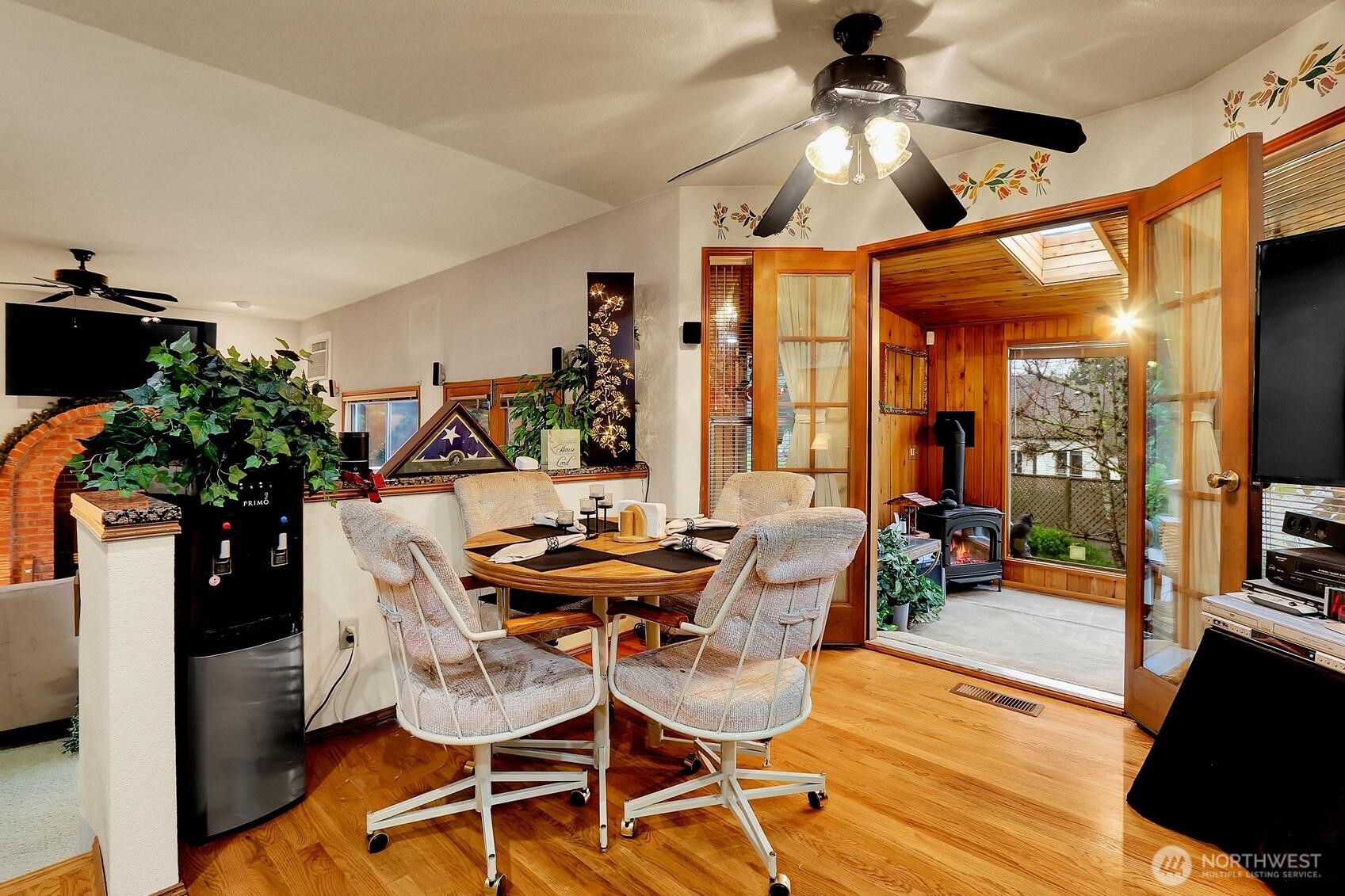 32807 12th Avenue Southwest Federal Way, WA 98023 - Photo 15 of 35