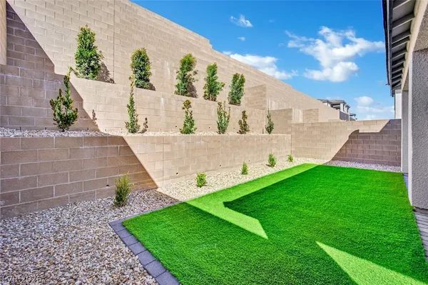 $3,000 | 1515 Pacific Baza Street, Las Vegas, NV 89138