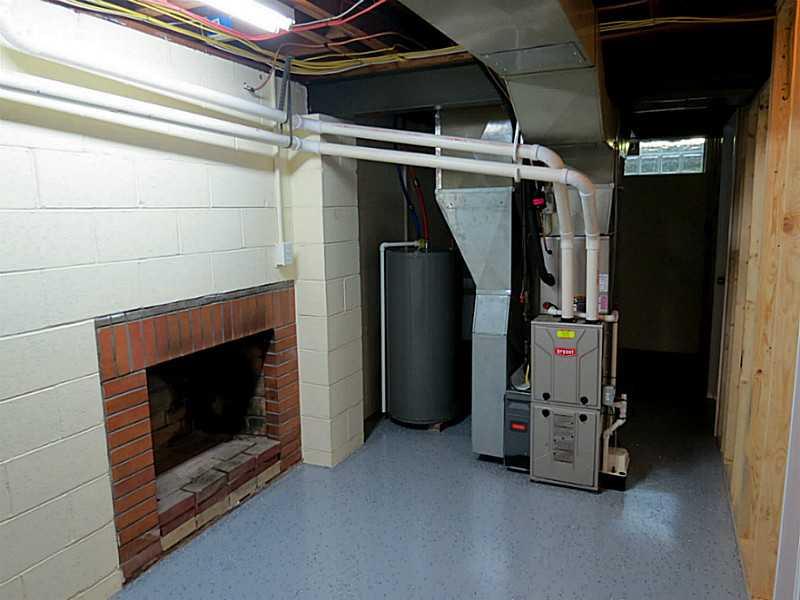 153 Thompson Rd Extension Beaver Falls, PA 15010 - Photo 20 of 24 Other.
