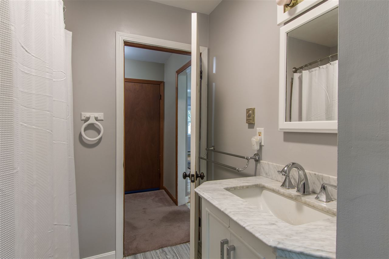 9 Thomas Road Merrimack, NH 03054 - Photo 14 of 23