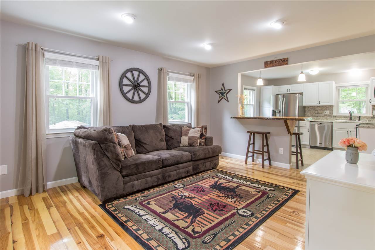 9 Thomas Road Merrimack, NH 03054 - Photo 9 of 23