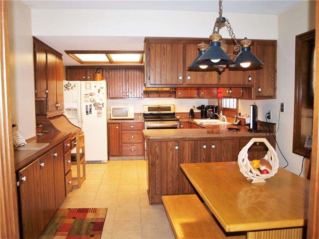 8016 Forward Pass Road Indianapolis, IN 46217 - Photo 6 of 19 Gallery Image 6