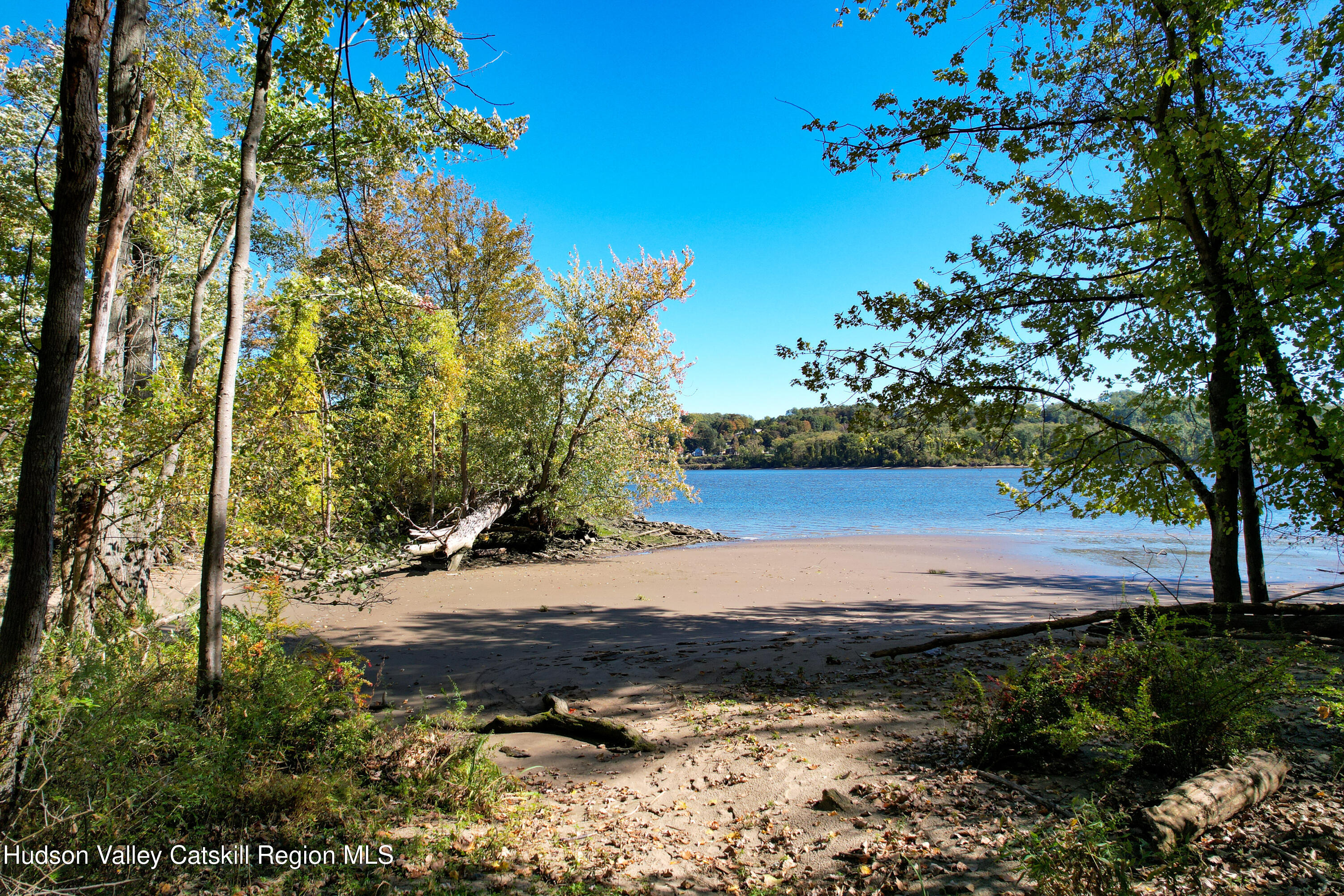 219-237 Swezey Road Coxsackie, NY 12051 - Photo 2 of 9 a view of a backyard of the house