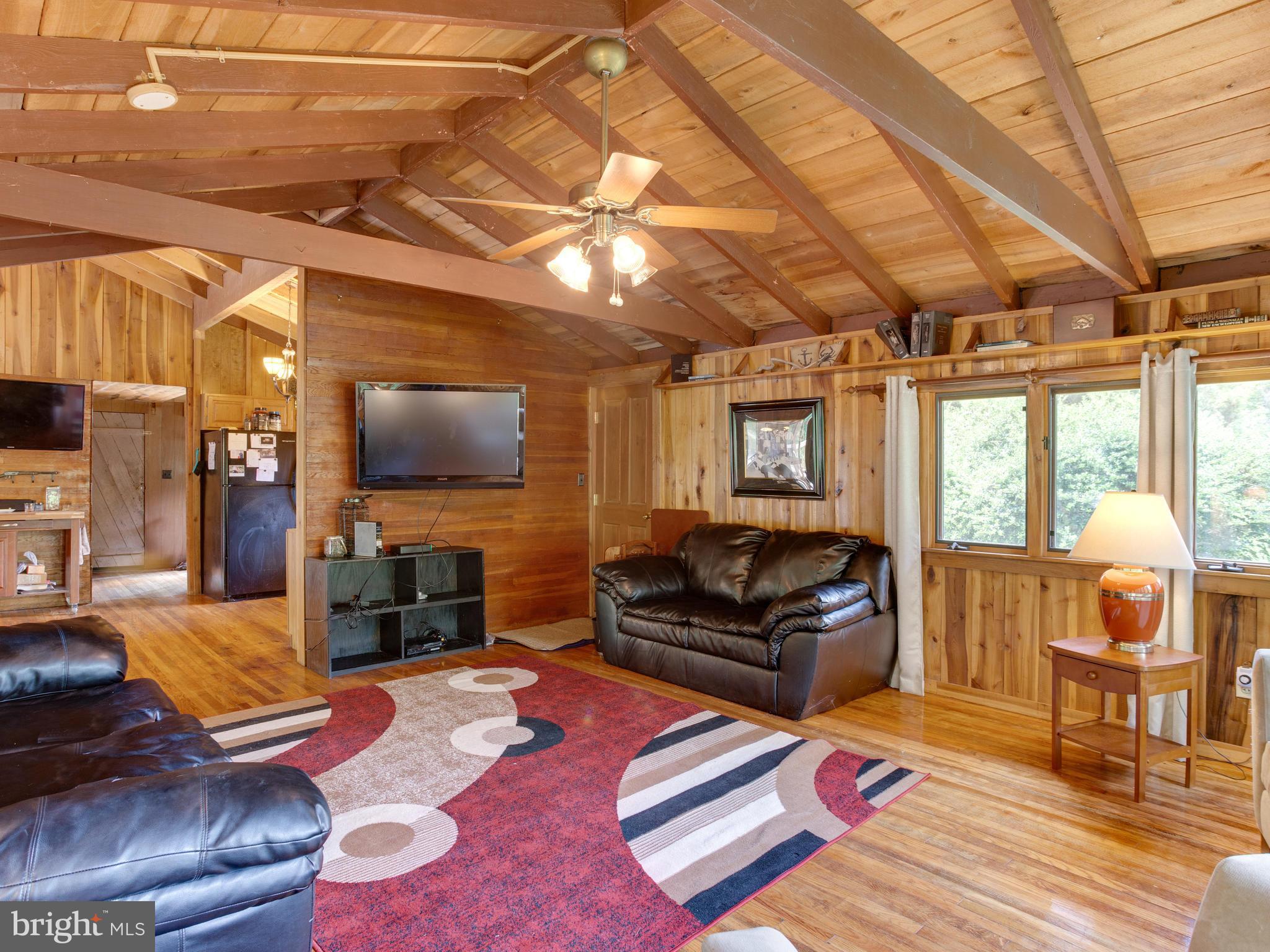 2184 Cedar Road Port Republic, MD 20676 - Photo 12 of 30 Living Room