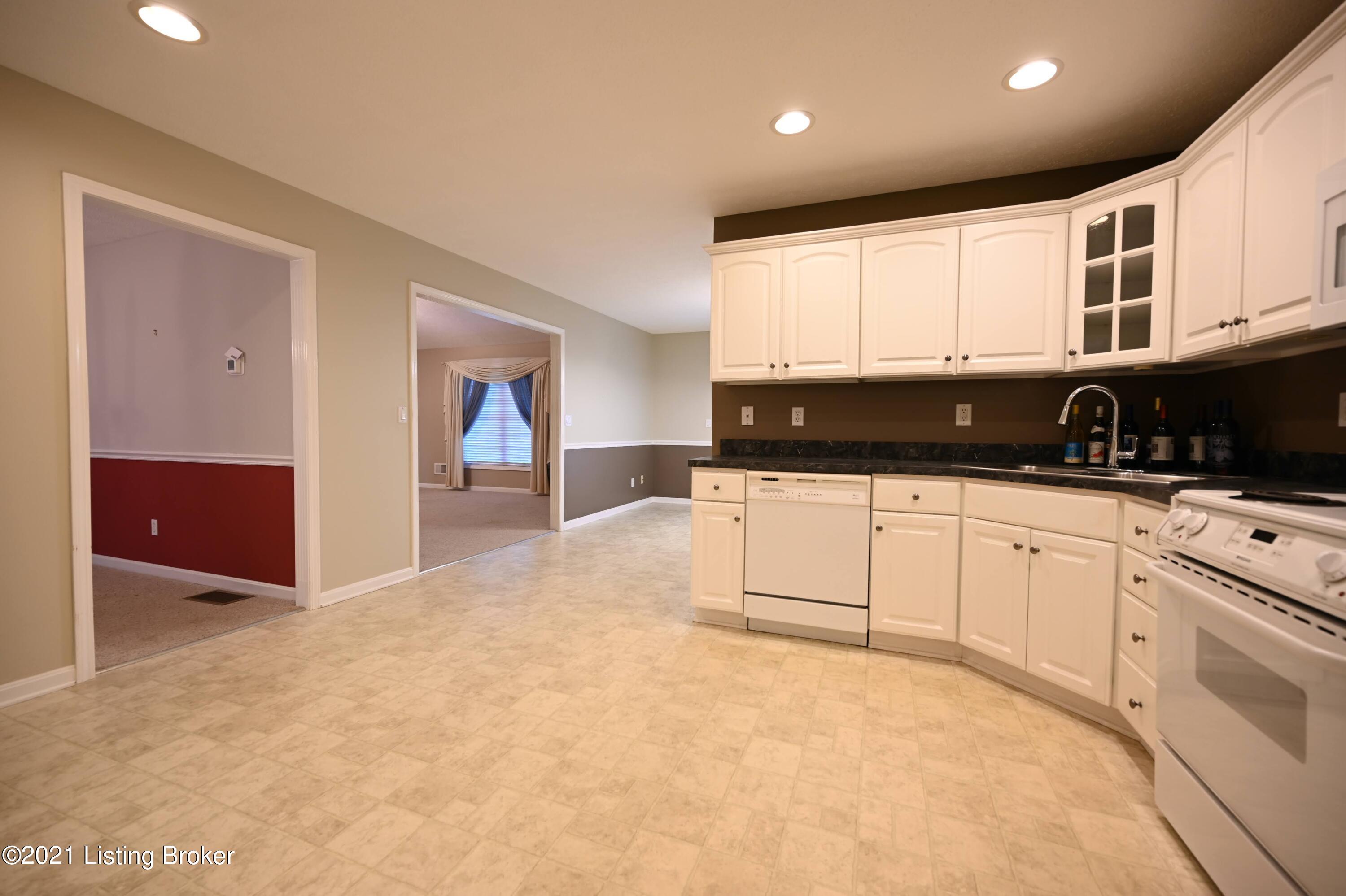 3105 Cross Run Road Crestwood, KY 40014 - Photo 32 of 41 DSC_9635