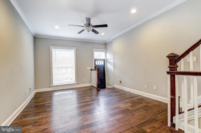 $3,300 | 505 South Lakewood Avenue, Baltimore, MD 21224