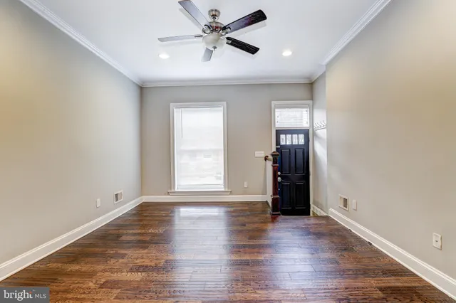 $3,300 | 505 South Lakewood Avenue, Baltimore, MD 21224