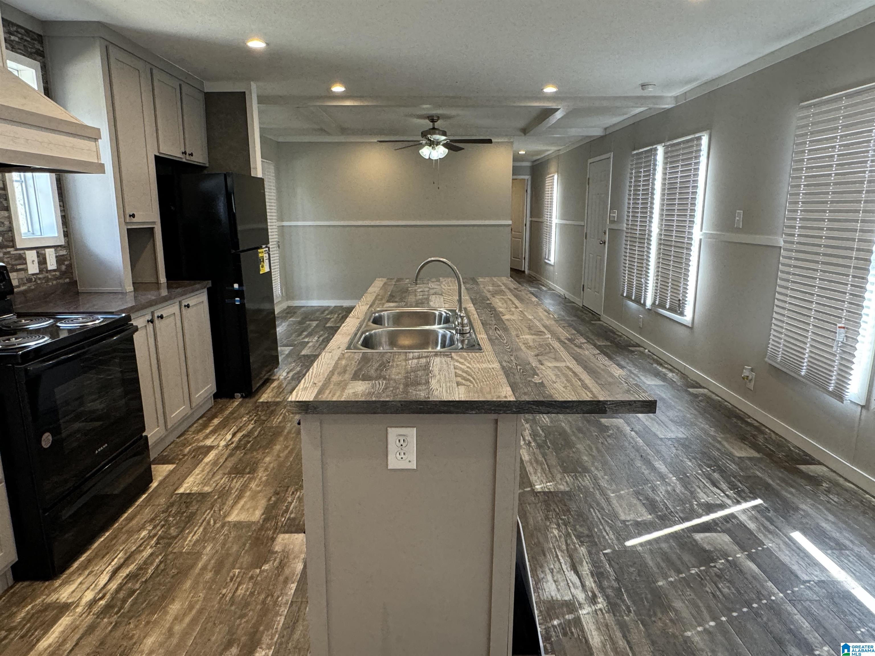 395 Creel Street Quinton, AL 35130 - Photo 2 of 27