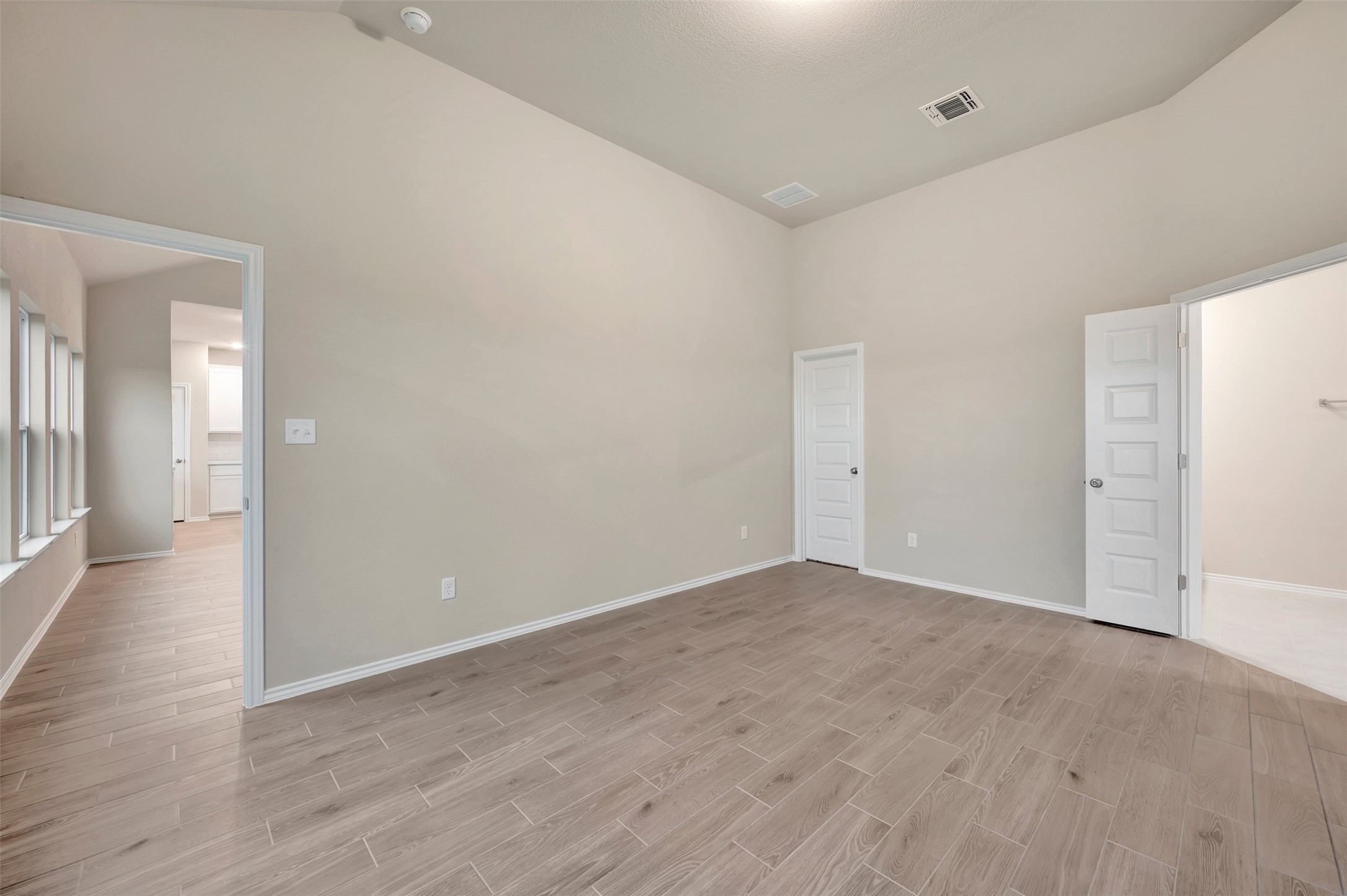20008 Schatz Way Manor, TX 78653 - Photo 10 of 40