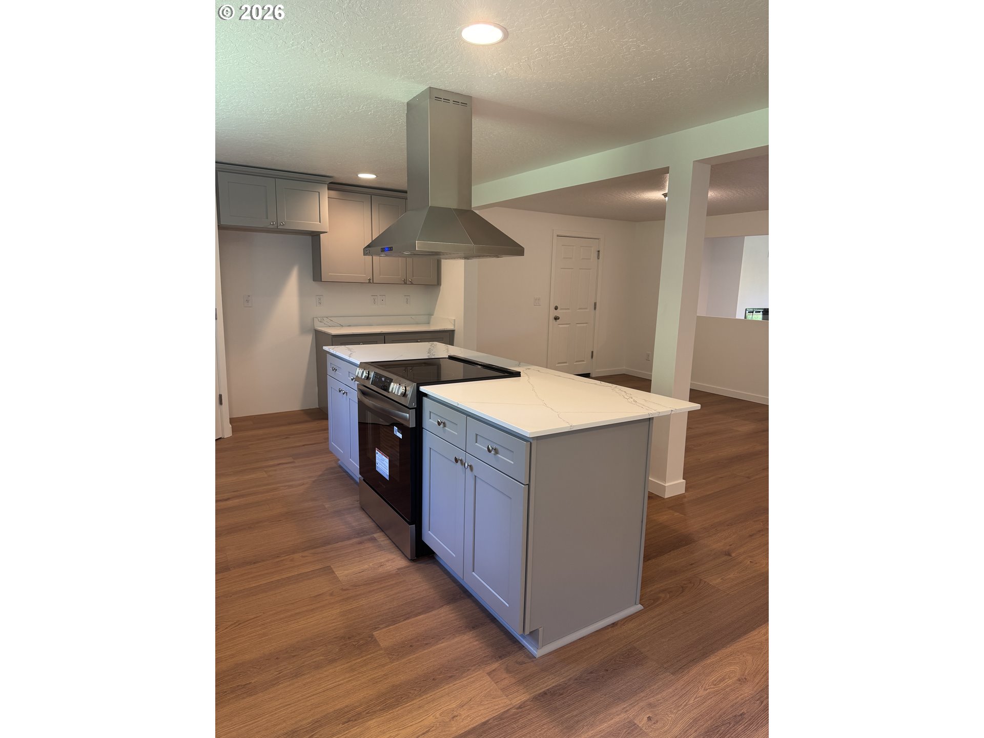 25647 Jeans Road Veneta, OR 97487 - Photo 8 of 32