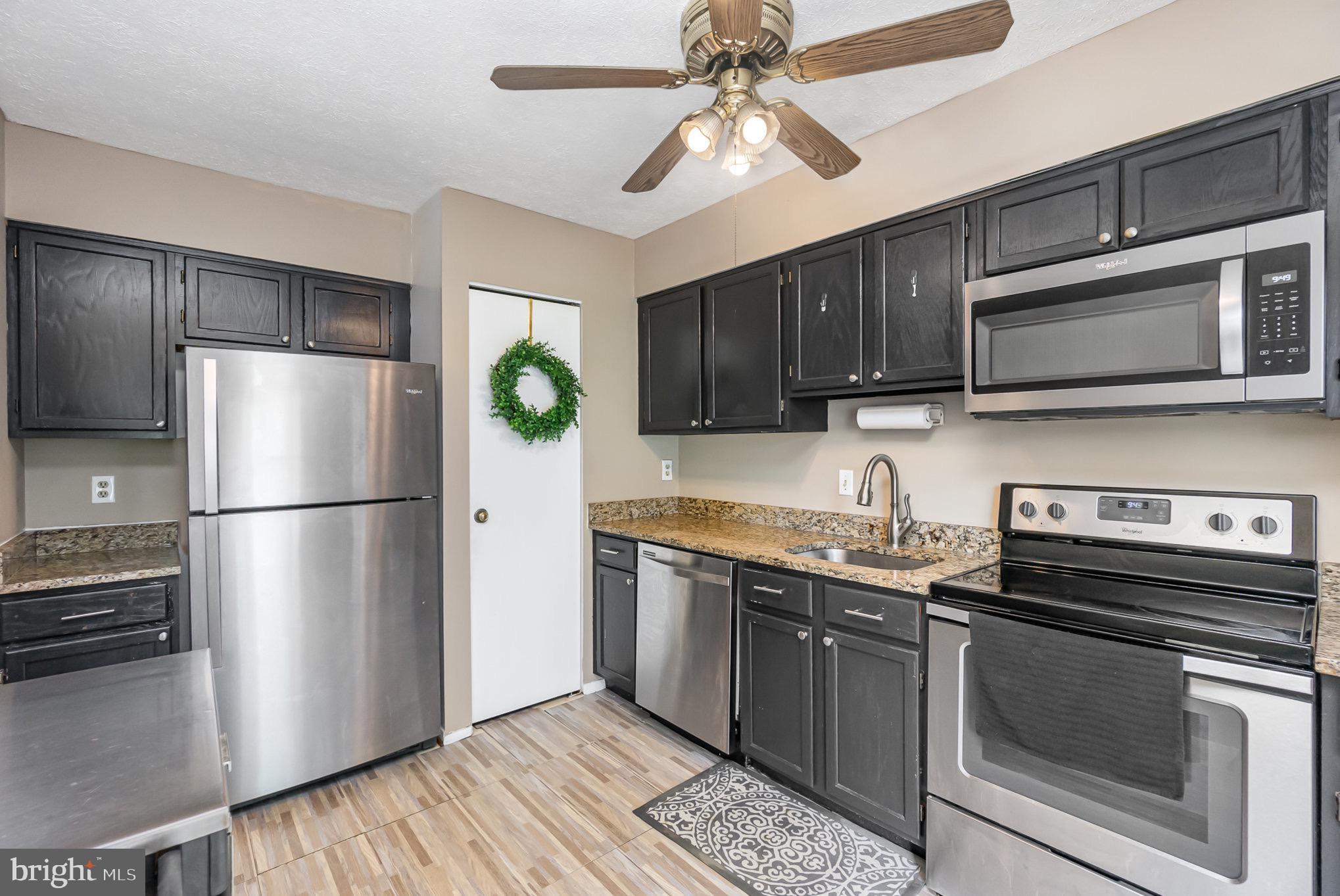 8 Bellfalls Way Nottingham, MD 21236 - Photo 11 of 26 New stainless steel appliances