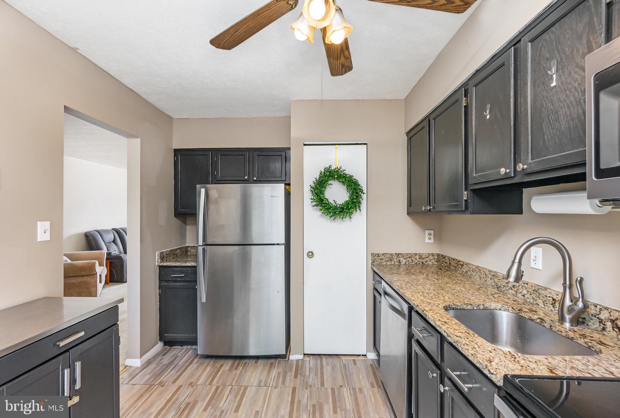 8 Bellfalls Way Nottingham, MD 21236 - Photo 12 of 26 Large walk-in pantry