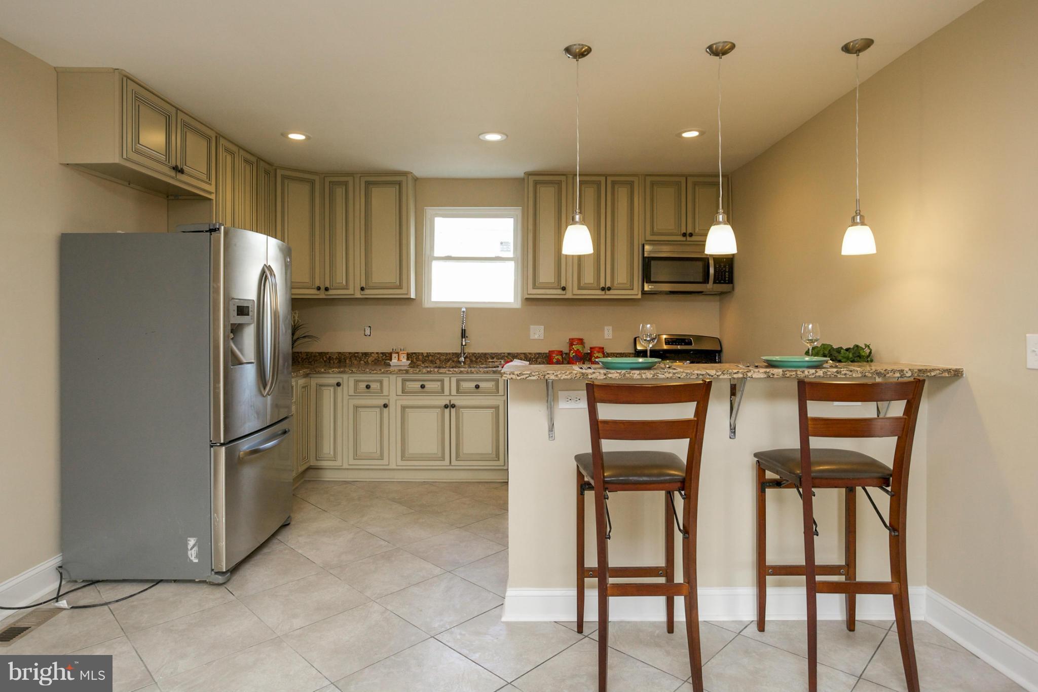 531 Kingston Road Middle River, MD 21220 - Photo 10 of 29 Kitchen