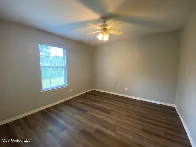 3308 55th Avenue Gulfport, MS 39501 - Photo 7 of 9 IMG_0308