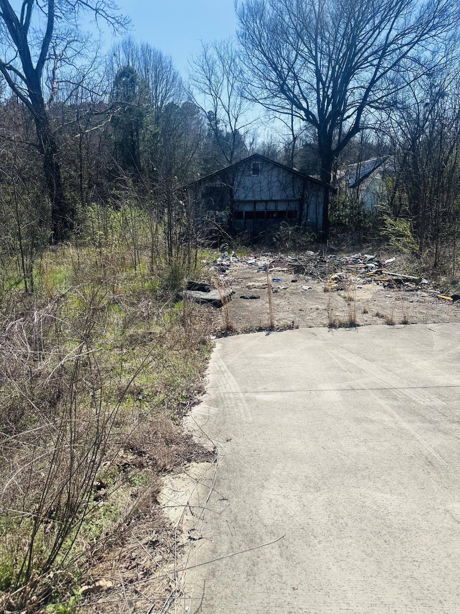 8512 East Brainerd Road Chattanooga, TN 37421 - Photo 3 of 6 IMG_0310