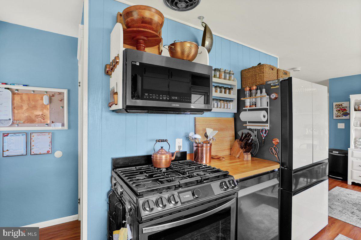 172 Fairview Drive Hanover, PA 17331 - Photo 20 of 50 a kitchen with stainless steel appliances granite countertop a stove and a microwave