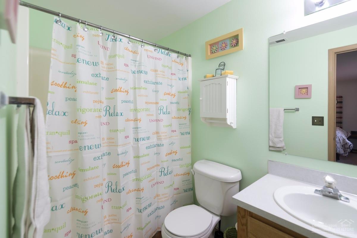 62950 Deschutes Road Bend, OR 97701 - Photo 11 of 25 Additional Photo