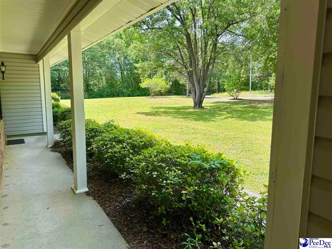 133 Bob White Road Cheraw, SC 29520 - Photo 6 of 29 Gallery Image 6