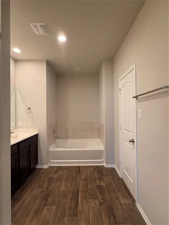 $2,125 | 11520 Kalinago View Lane, Conroe, TX 77304